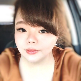 Evelyn Tan