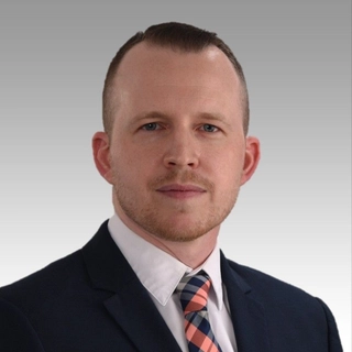 Everett Brady