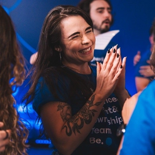 Fabiane Camargo Bueno