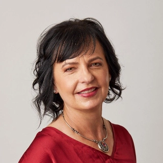 Fiona Hunt-Baker
