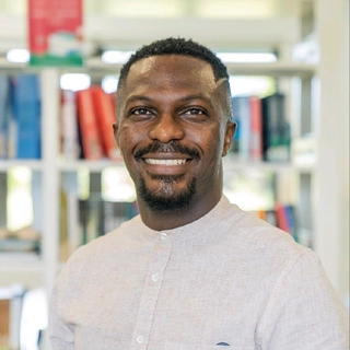 Folu Adeyeye