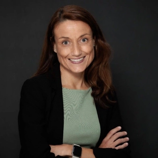 Gail Hurter CA