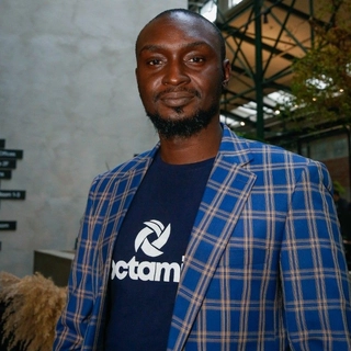 Gbenro Dara