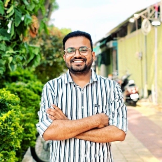 Geet Ambekar