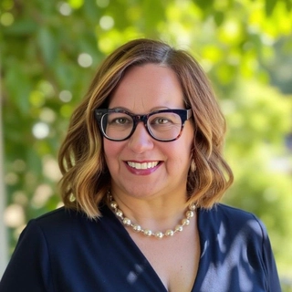 Geraldine Peters-Wiles