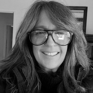 Gina Simmons