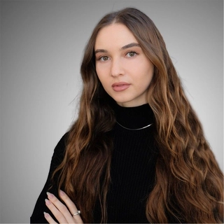 Gina Zeferer