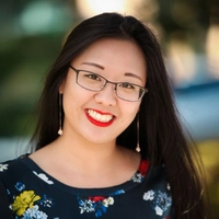 Gloria Kim