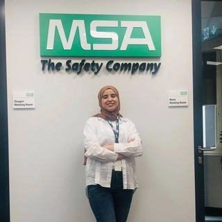 Hanane Akhal Elaouina