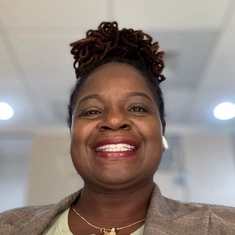 Henrietta Lynn-Ivory