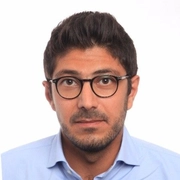 Hossein Araghi