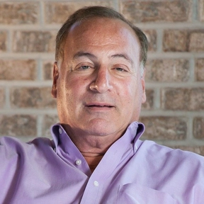 Howard Lynn