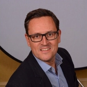 Ian Sloggett