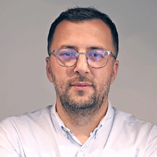 Ilir Bekteshi