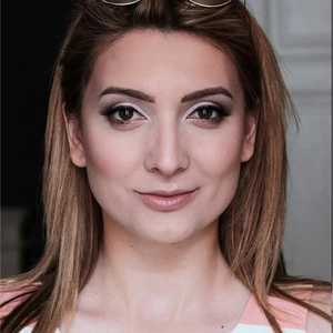 Ioana Sharpe