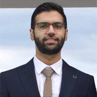 Ismail M. Ebrahim Ca