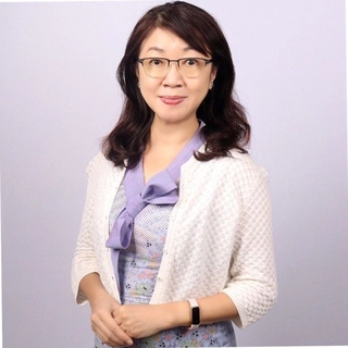Istinna Hsee Choong Lim