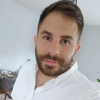 Istvan D.