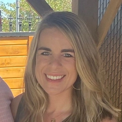 Jacquie Kinimaka-Hettinger