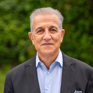 Javad Seyedzadeh