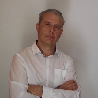 Javier Navacerrada Moreno