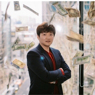 Jay (Hyunwoo) Kim