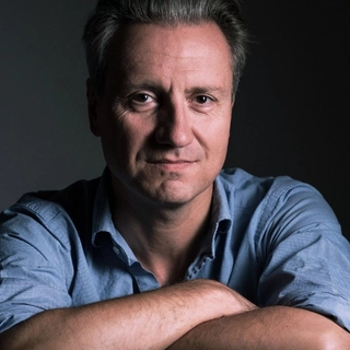 Jean Louis Van Houwe