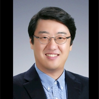 Jinwook Choi
