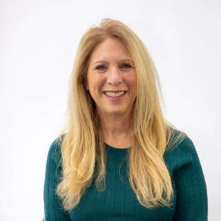 Jodi Klein Holman