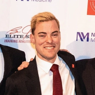 Jonathan Kinsey