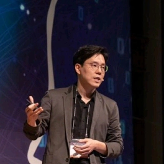 Joon Yeon Hwang