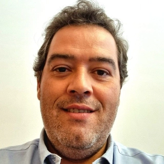 José Esteves