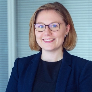 Julia Neufer