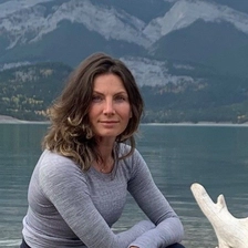 Julia Trishpiot 🇺🇦🇨🇦