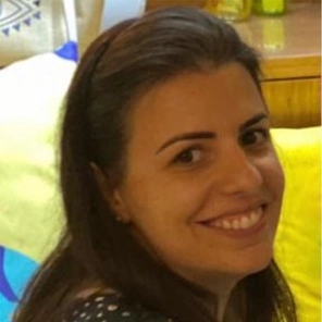 Juliana Carqueijó Gouveia