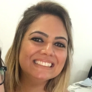 Juliana Polito Toth Viana