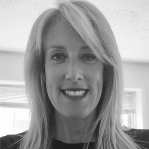 Julie Ash