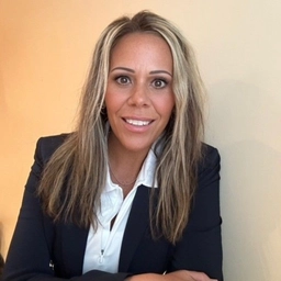 Julie Pistritto