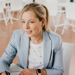 Julie van Den Mooter