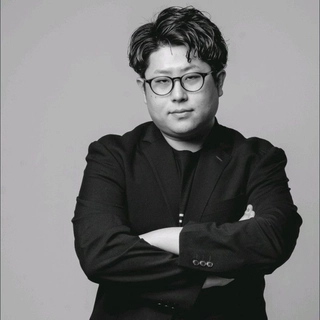 Kazufumi Nishita