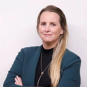 Kelly-Ann Moore Mba, Pag.