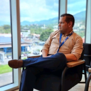 Kenneth Mora Villanueva