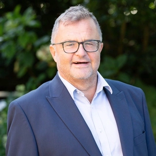 Kevin Owen the Vitality Health Insurance Guy