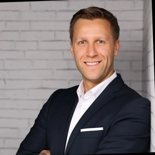 Knut Matthias Simons