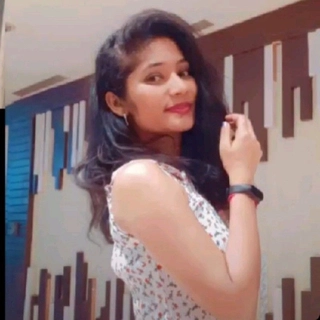 Komal Jadhav