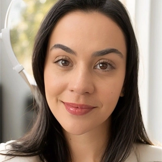 Lívia Villela