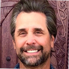 Lance Seach