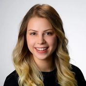 Lara Elifnaz Şamlı