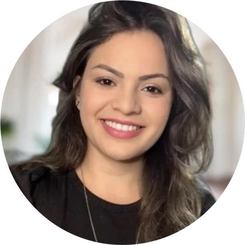 Larissa Reis Gonçalves