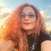 Laura Vlaicu